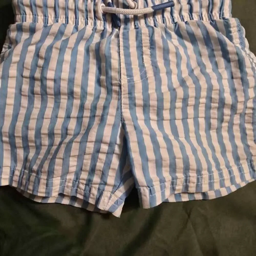 Cat & jack infant boys blue striped swim trunks 18 months
